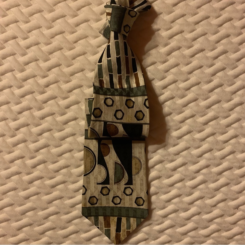 Zeidler & Zeidler Men’s Necktie in Geometric Multi Color